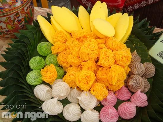 Sắc màu bánh ngọt xứ “chùa Vàng” Sắc màu bánh ngọt xứ “chùa Vàng”